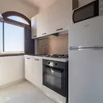 Del Golf Apartment